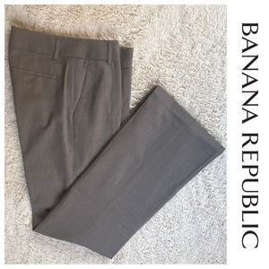 Like New! BR Taupe Martin Fit Stretch Dress Pant, Size 4.
